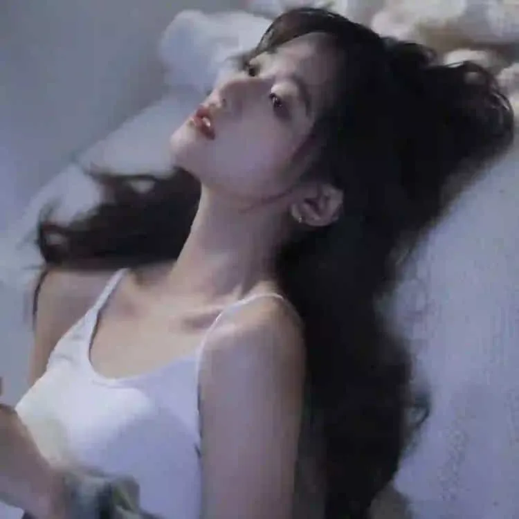 【催泪亲情】《季春奶奶》尹汝贞金高银：失踪十二年的孙女找回家中，温情背后的隐秘真相与救赎
