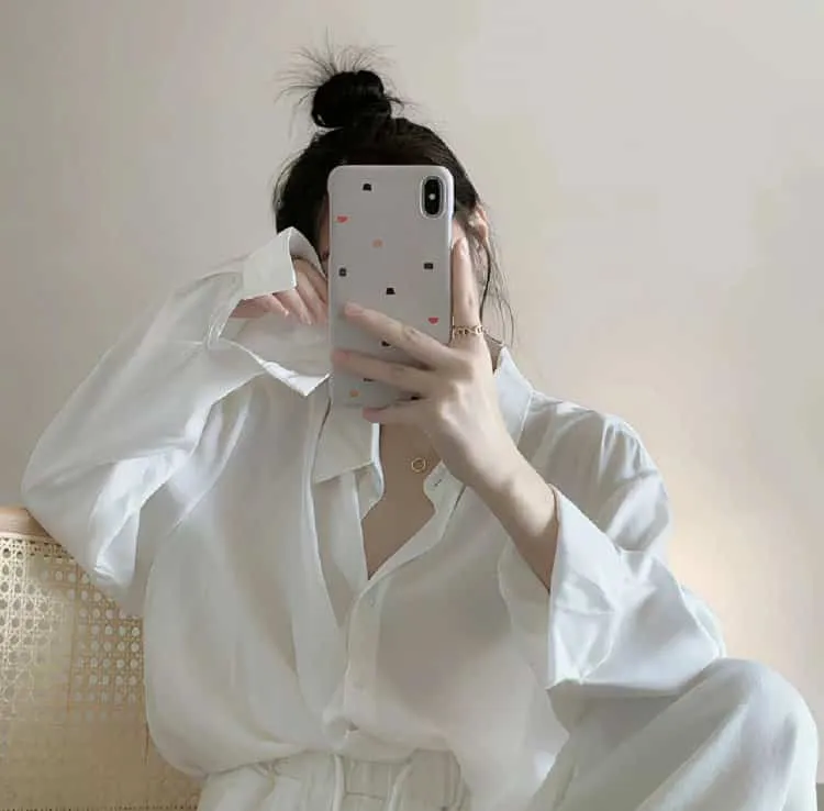 丧尸生存爽片《僵尸百分百》真人版高清：世界末日终于不用上班了！欢乐又励志